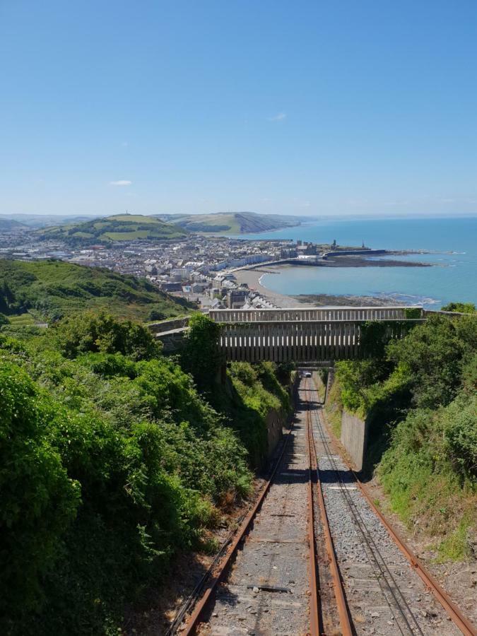 Parc Y Bryn Luxury Penthouse Apartment Aberystwyth Dış mekan fotoğraf